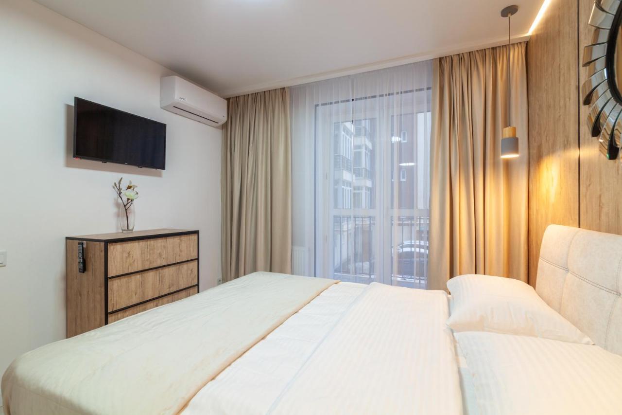 2 Bedrooms Apartments Levia 2 Lviv Exterior foto